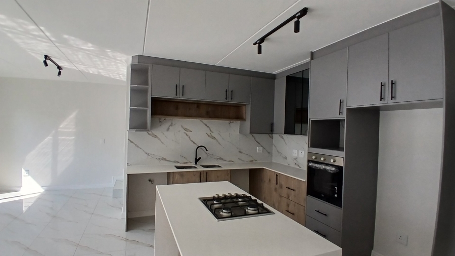 3 Bedroom Property for Sale in Sandown Western Cape